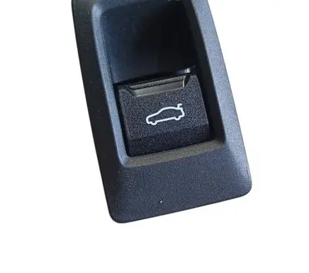 BMW X1 U11 Tailgate/boot open switch button 5A2BCB6 25496912 5A2BCB602