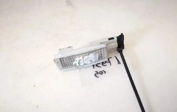 Volkswagen Touran I Other interior light 3b0947113