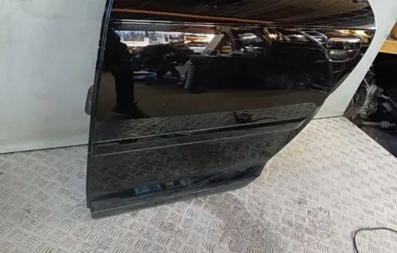 Rear door