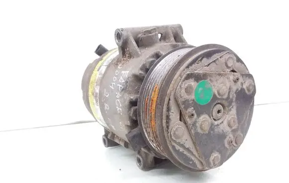 Renault Espace - Grand espace IV Air conditioning (A/C) compressor (pump) 8200067915 01139509