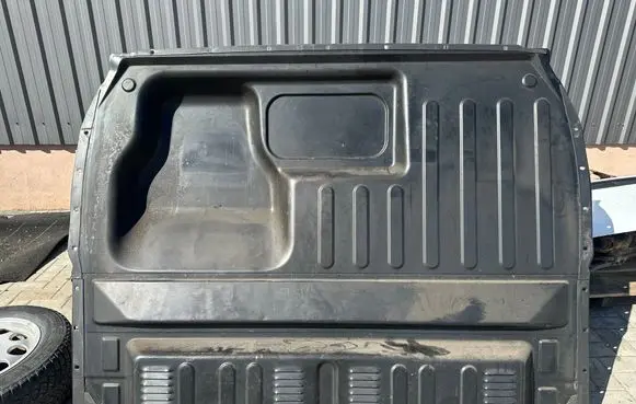 Ford Transit Partition between cabin 