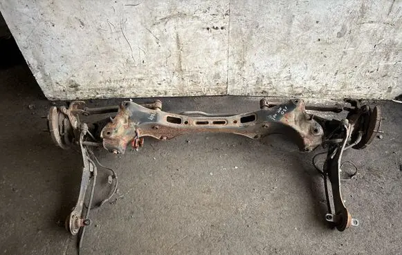 Hyundai i30 Rear subframe 
