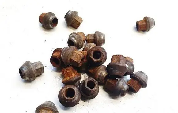 Ford Mondeo MK IV Nuts/bolts 
