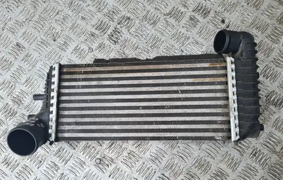 Ford Focus Intercooler radiator BV619L440C CX168003 31031519