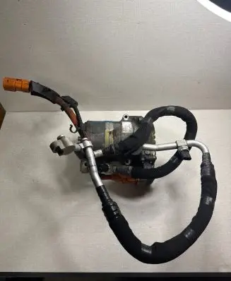 Audi A5 Air conditioning (A/C) compressor (pump) 4g0816797A