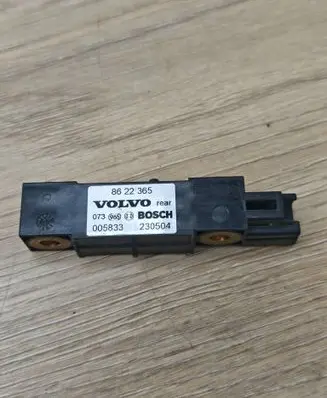 Volvo XC70 Airbag deployment crash/impact sensor 8622365 230504