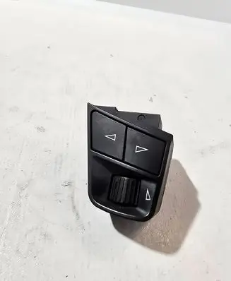 Opel Antara Steering wheel buttons/switches 20971971 8662U 20971971121108