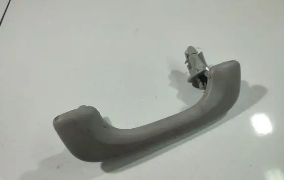 Rear interior roof grab handle