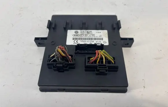 Audi Q7 4L Comfort/convenience module 4F0907279A 4F0910279M F005V00788