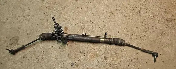 Chrysler Voyager Steering rack