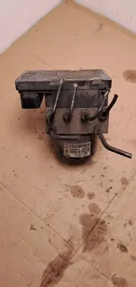 Volvo V70 ABS Pump 8671224 10092504033 5WK84002