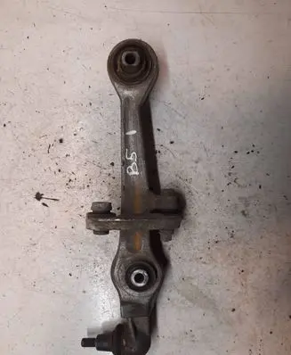 Volkswagen PASSAT B5 Front lower control arm/wishbone