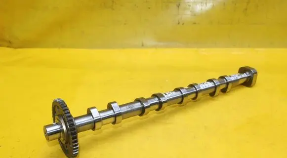 Seat Leon (1P) Camshaft 06H102H