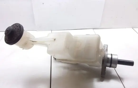 Toyota Corolla Verso E121 Master brake cylinder 13231110310