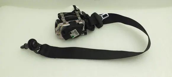 Mini One - Cooper F56 F55 Front seatbelt 7358364 626131100