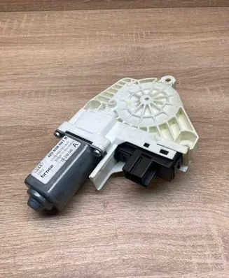 Audi Q7 4L Rear door window regulator motor 4L0959801B 1036989720200 BR2