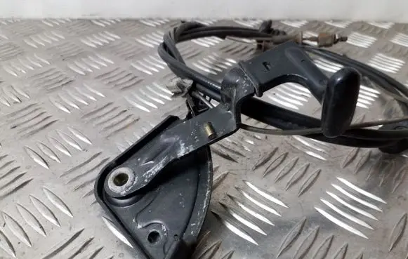 Audi A6 S6 C4 4A Engine bonnet (hood) release handle