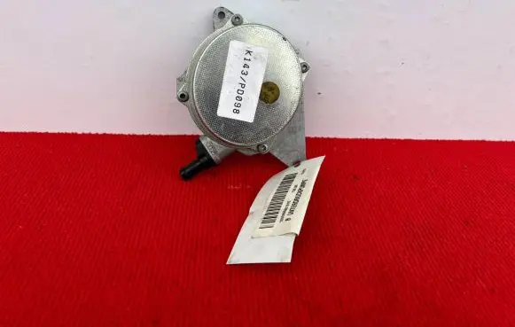 Audi Q7 4L Vacuum pump 05A145100A