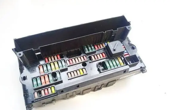 BMW 5 GT F07 Fuse box set 921086101 117033442D