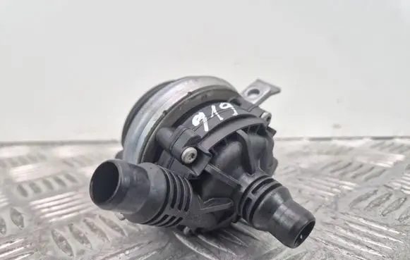 Mercedes-Benz E W213 Electric auxiliary coolant/water pump A0005003500
