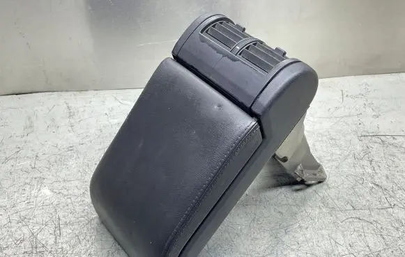 Opel Vectra C Armrest 13173082