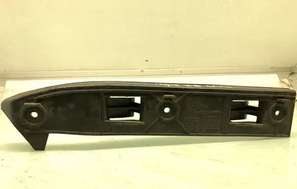 Volkswagen Golf IV Front bumper mounting bracket 1J0807183A