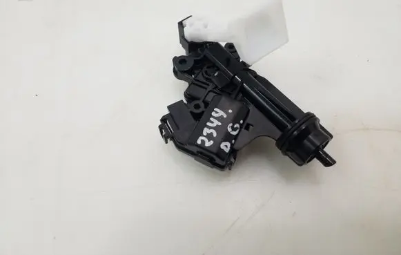 Toyota Prius Prime Fuel tank cap lock 
