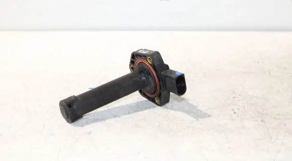 BMW 5 E60 E61 Oil level sensor 7567723