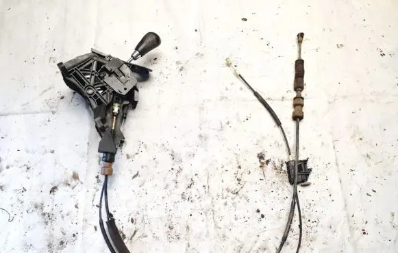 Mazda CX-7 Gear shifter/selector geg21 75c351 geg2175c351