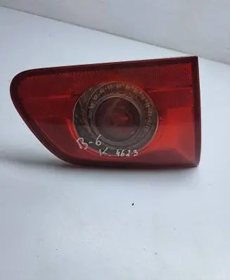 Volkswagen PASSAT B6 Tailgate rear/tail lights 3C9945093