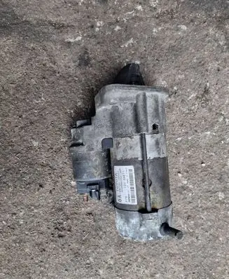 Toyota Avensis Verso Starter motor MS4280000720