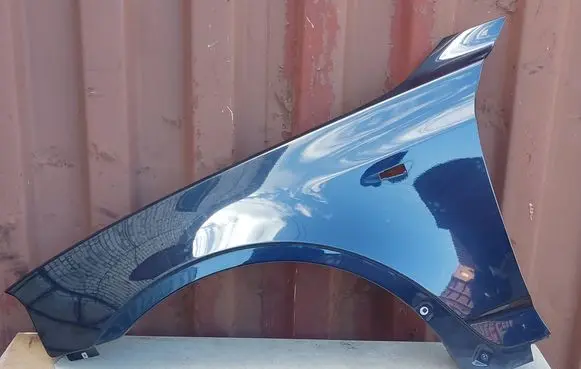 BMW X3 E83 Fender 011210 41353405921 3405921