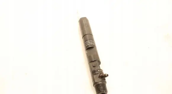 Nissan Note (E11) Fuel injector EJBR03101D