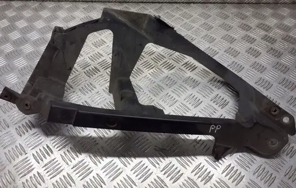 Mitsubishi Colt Headlight/headlamp mounting bracket MN105060
