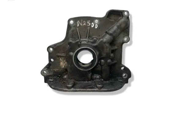 Seat Ibiza IV (6J,6P) Oil pump 036115105D