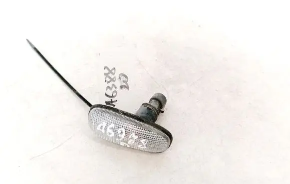Opel Zafira A Front fender indicator light