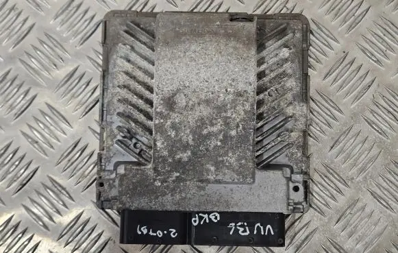 Volkswagen PASSAT B6 Engine control unit/module 03G906018CK
