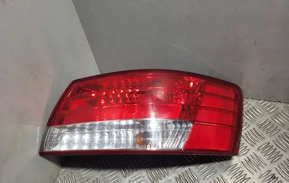 Hyundai Sonata Rear/tail lights 924023K0 924023R0