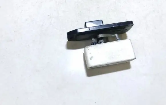 Mitsubishi Galant Heater blower motor/fan resistor 10b332