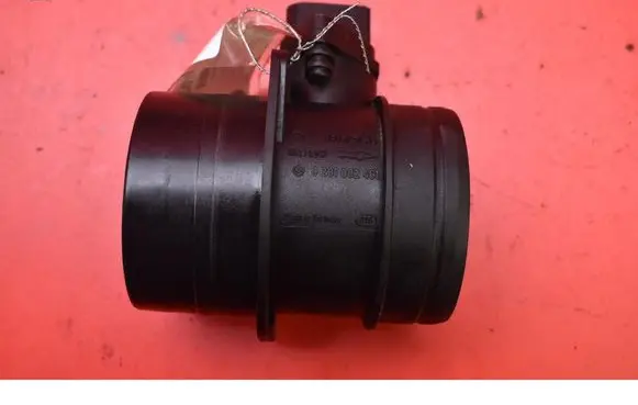 Audi A3 S3 8P Mass air flow meter 0281002461