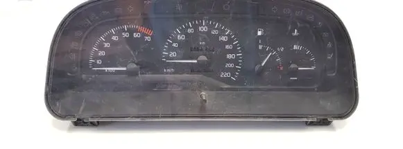 Renault Laguna I Speedometer (instrument cluster) 7700824301 P7700824301