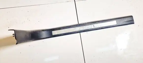 Lexus RX 300 Front sill trim cover 6792048012