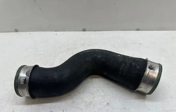 Audi TT TTS Mk2 Intercooler hose/pipe 1K0145832J