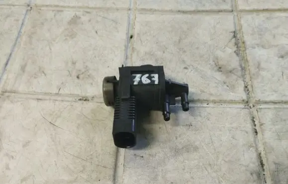 Audi A6 S6 C6 4F Turbo solenoid valve 1J0906283C