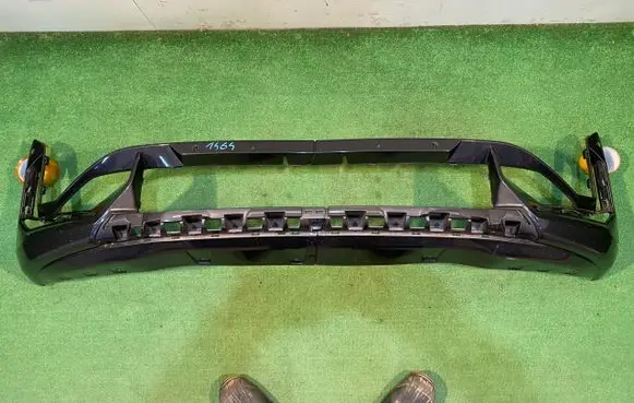BMW X1 U11 Front bumper lip 5A0DB80