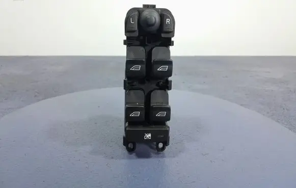 Volvo S80 Electric window control switch 30773382