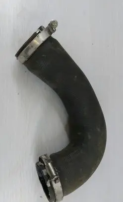 Audi Q5 SQ5 Intercooler hose/pipe 8R1145709H