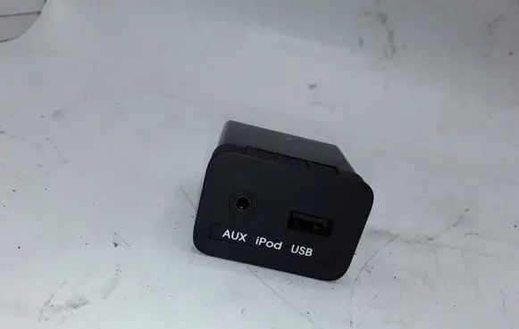 KIA Sportage AUX in-socket connector 961103W000