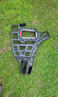 Porsche Cayenne (92A) Bumper support mounting bracket corner 7P5807772