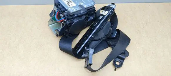 Mercedes-Benz E W211 Front seatbelt 2118607886